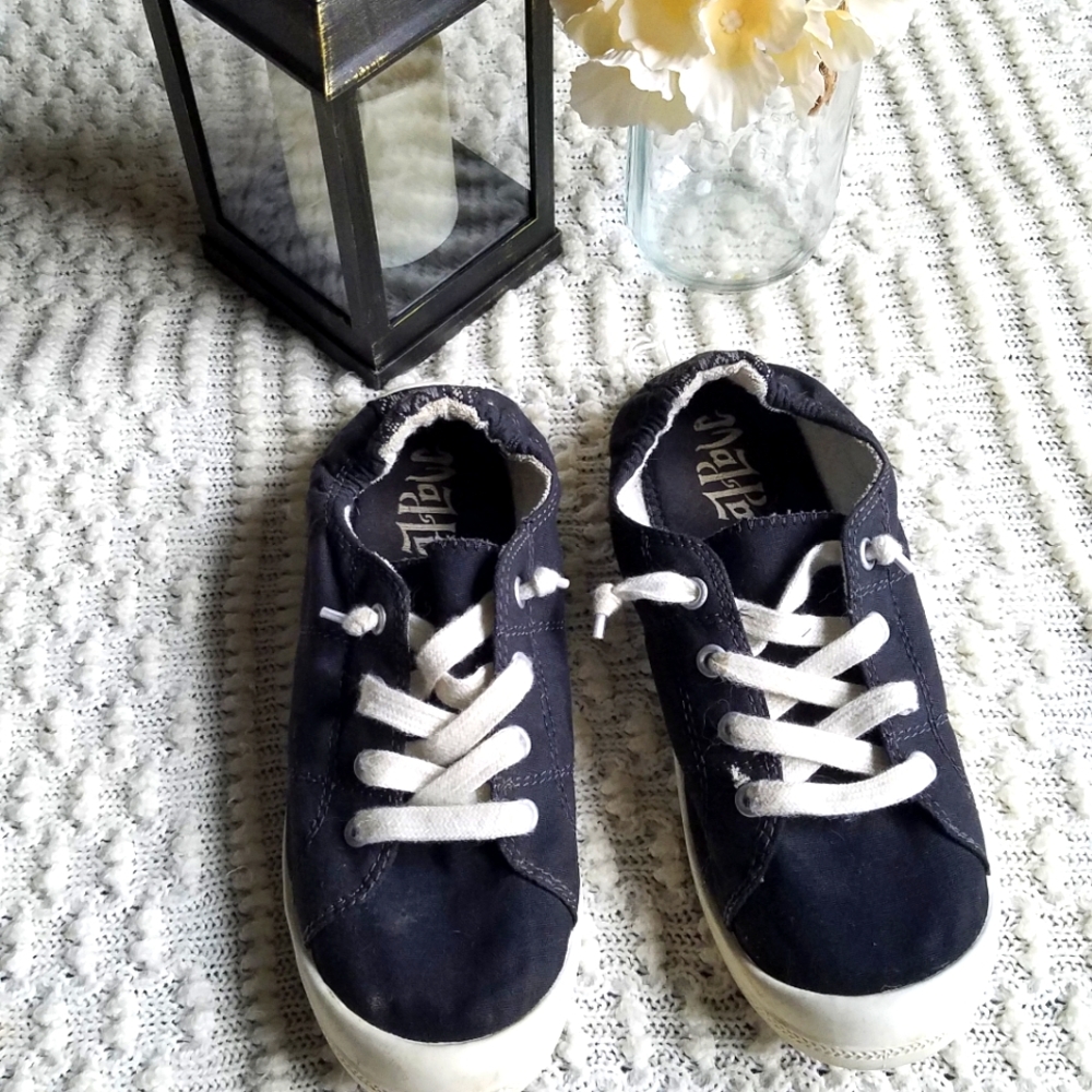 Mad Love Slip on Sneakers